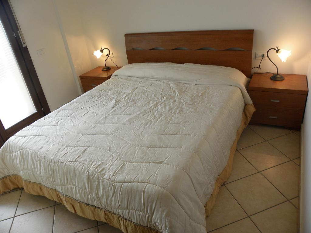 Alba D'Abruzzo Bed And Breakfast 阿尔巴·阿德里亚蒂卡 外观 照片