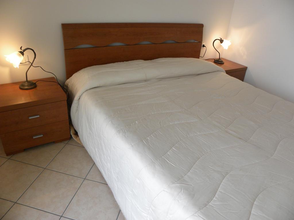 Alba D'Abruzzo Bed And Breakfast 阿尔巴·阿德里亚蒂卡 外观 照片